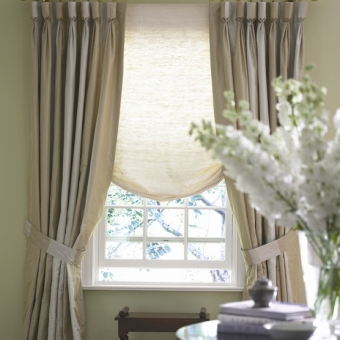 roman-shades-relax-gallery-1